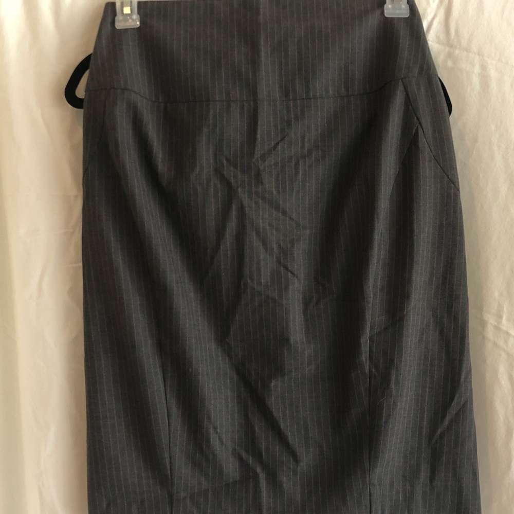 Express pinstripe skirt size 6.